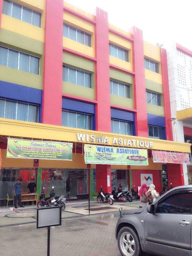 Wisma Asiatique Pekanbaru Exterior photo